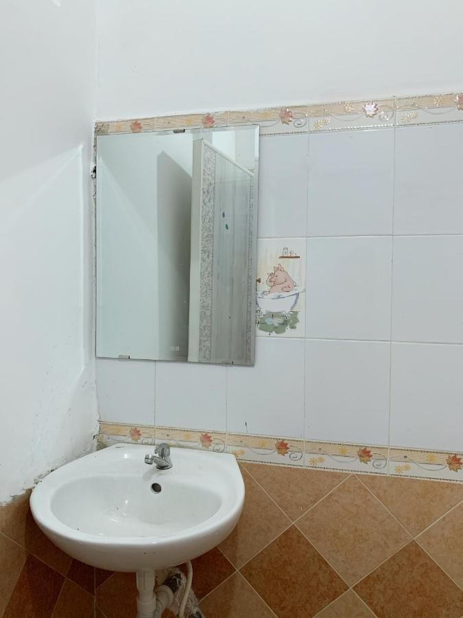 Bee Homestay Tuy Hòa Buitenkant foto